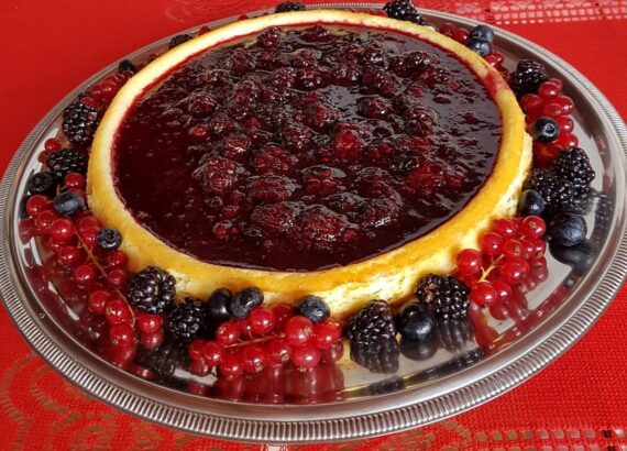 Leia mais sobre o artigo Você conhece a origem do cheesecake?